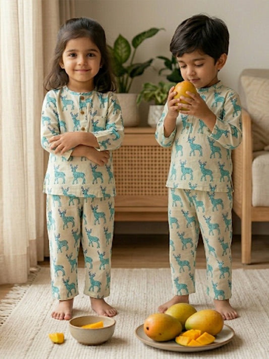 Unisex Night Dress - Deer Print 114
