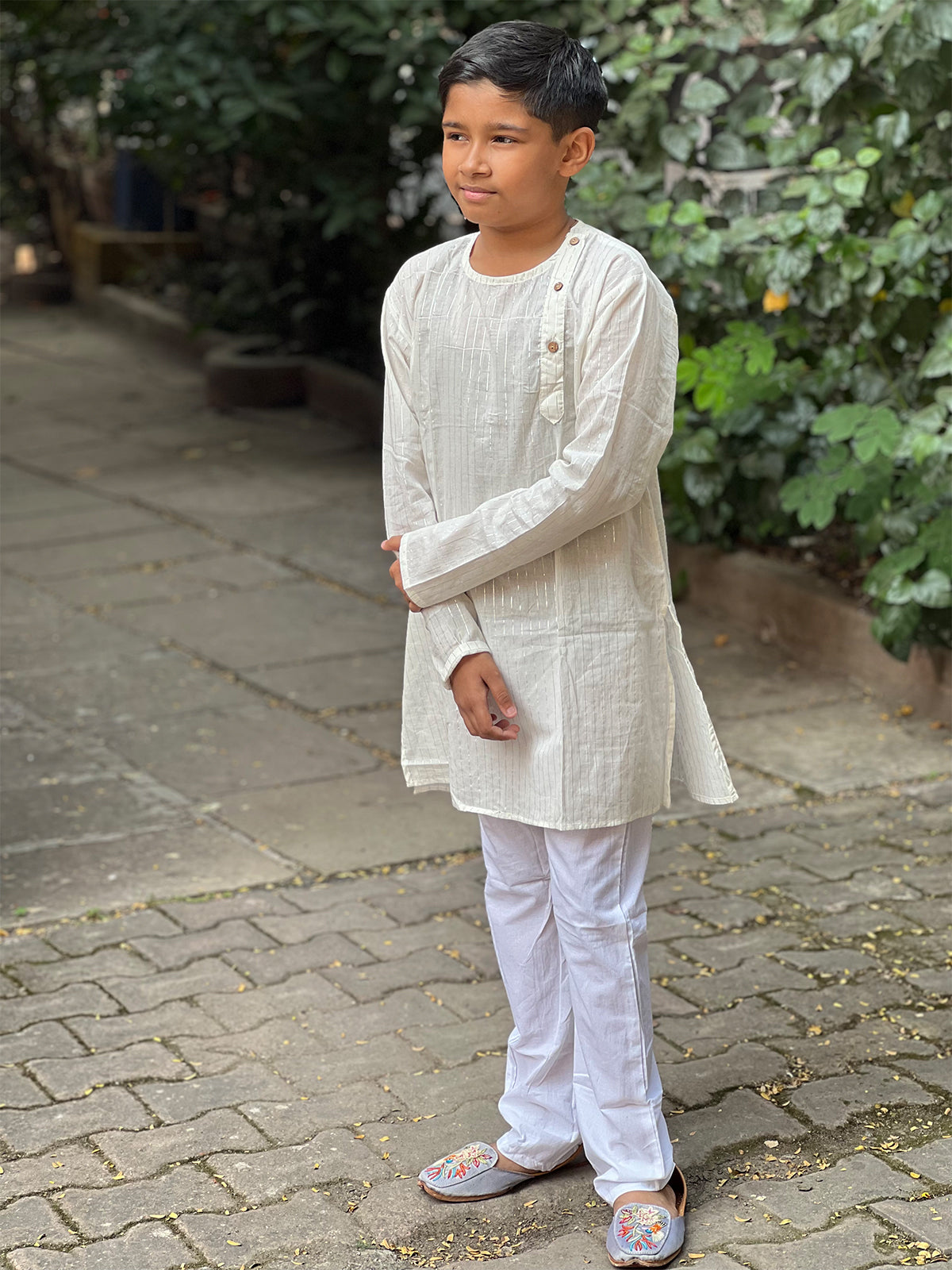 Boys White Kurta Pajama Set - 28