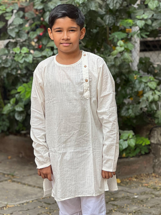 Boys White Kurta Pajama Set - 28