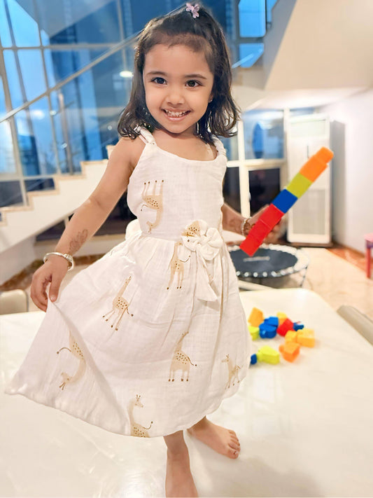 The Giffy - White Muslin Frock - 05