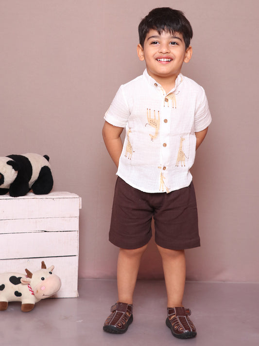 Giraffe Muslin Co-ored Set For Boys - 20