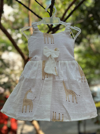The Giffy - White Muslin Frock - 05