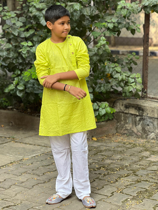 Boys  Green Kurta Pajama Set - 27
