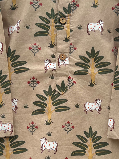 Boys Cotton Cow Pichwai Print Kurta Pajama Set - 70