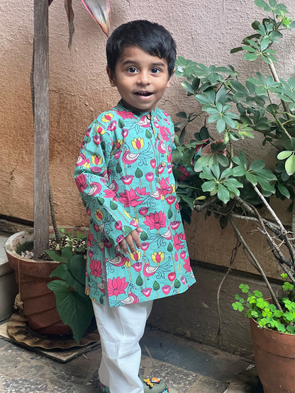 Boys Kalamkari Print Kurta Pajama Set - 69