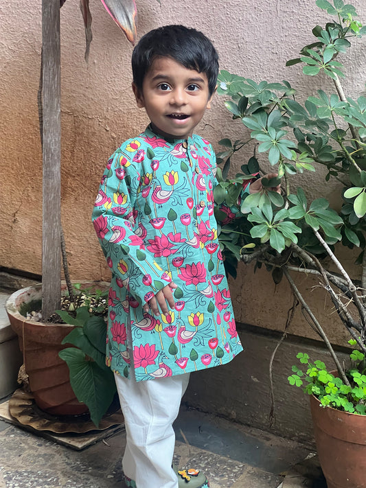 Boys Kalamkari Print Kurta Pajama Set - 69