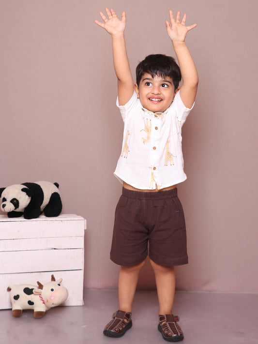 Giraffe Muslin Co-ored Set For Boys - 20