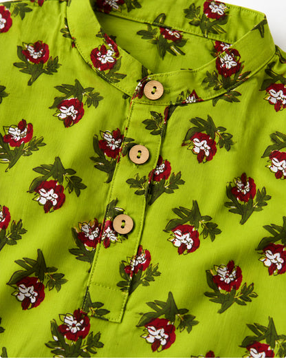 Boys Handblook Print Kurta Pajama Set - Green Colour 146