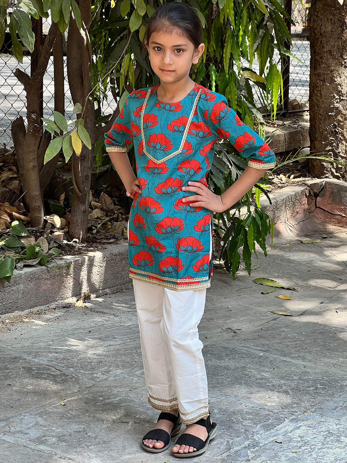 Girls Cotton Kurta Pajama Set – Aqua Flower Print - 74
