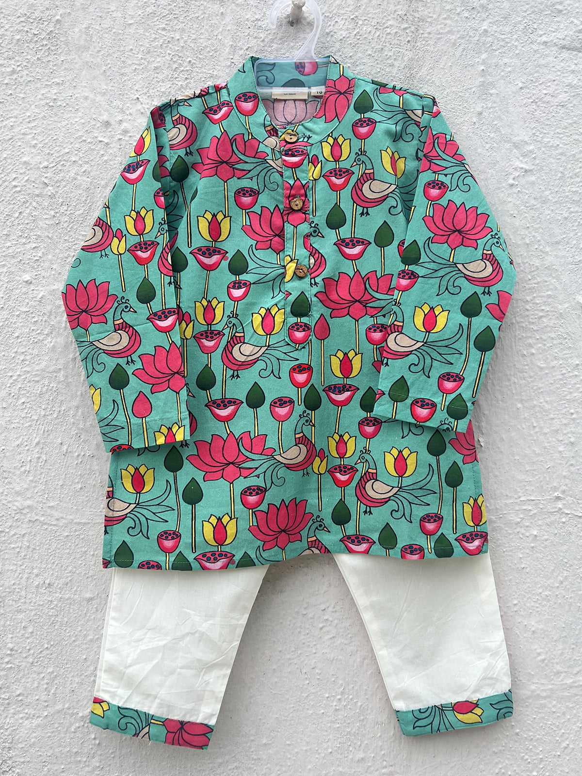 Boys Kalamkari Print Kurta Pajama Set - 69